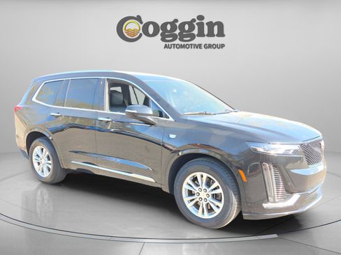Used 2023 Cadillac XT6 Luxury image 7