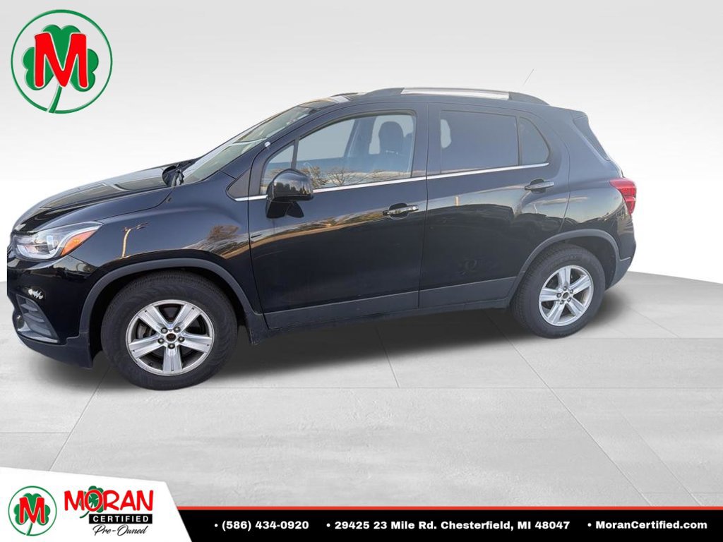 Used 2020 Chevrolet Trax LT w/ LT Convenience Package FWD image 1