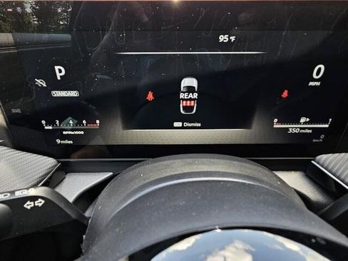 New 2025 Nissan Kicks SR w/ Illumination Package image 22