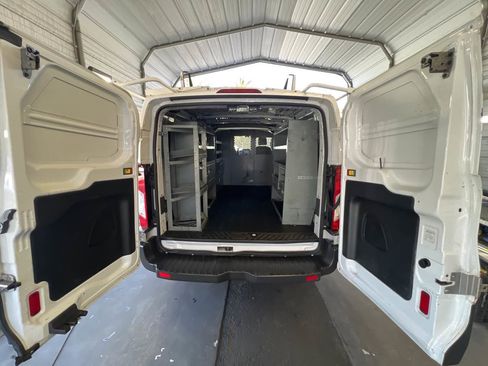 Used 2015 Ford Transit 250 130 Low Roof image 16