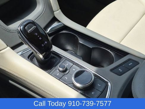 Used 2020 Cadillac XT6 Premium Luxury AWD/4WD image 28