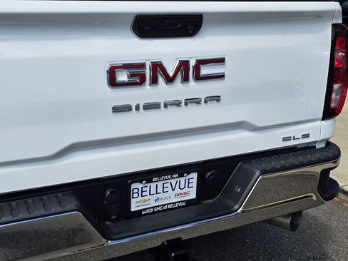 New 2026 GMC Sierra 3500 SLE AWD/4WD image 15