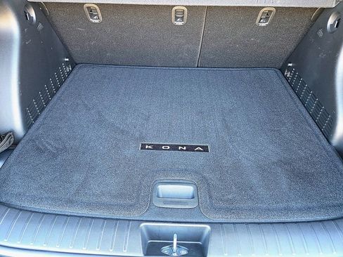 Certified 2025 Hyundai Kona SEL image 27