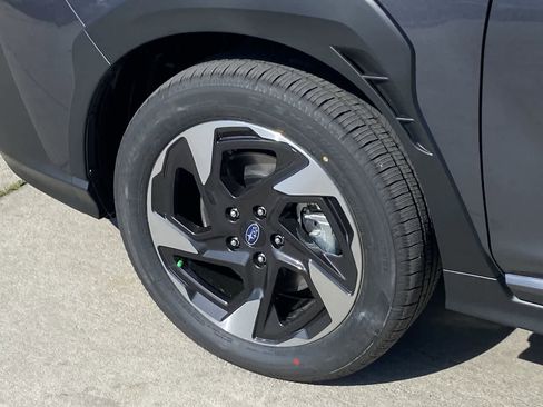 Used 2024 Subaru Crosstrek 2.5i Limited w/ Popular Package #3A image 12