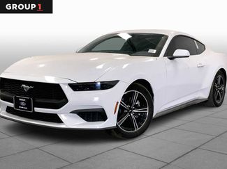 New 2025 Ford Mustang Premium video 1