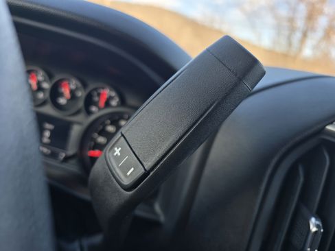 Used 2024 GMC Sierra 2500 Pro w/ Convenience Package image 23