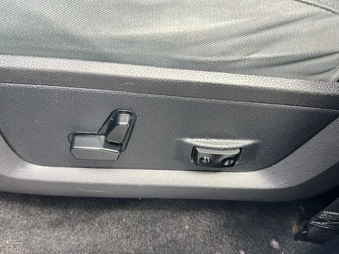 Used 2016 RAM 1500 Big Horn AWD/4WD image 18