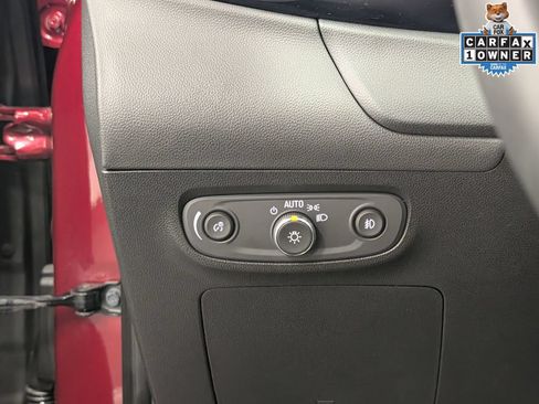 Used 2023 Buick Encore GX Preferred w/ Cold Weather Comfort Package AWD/4WD image 22