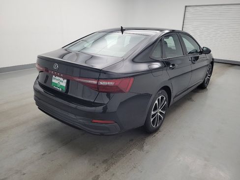 Used 2025 Volkswagen Jetta Sport FWD image 9