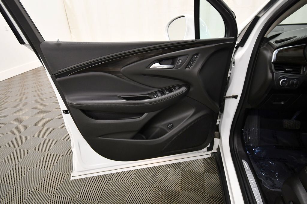 Used 2019 Buick Envision Essence AWD/4WD image 13