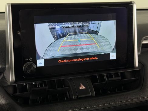 Used 2025 Toyota RAV4 LE FWD image 19