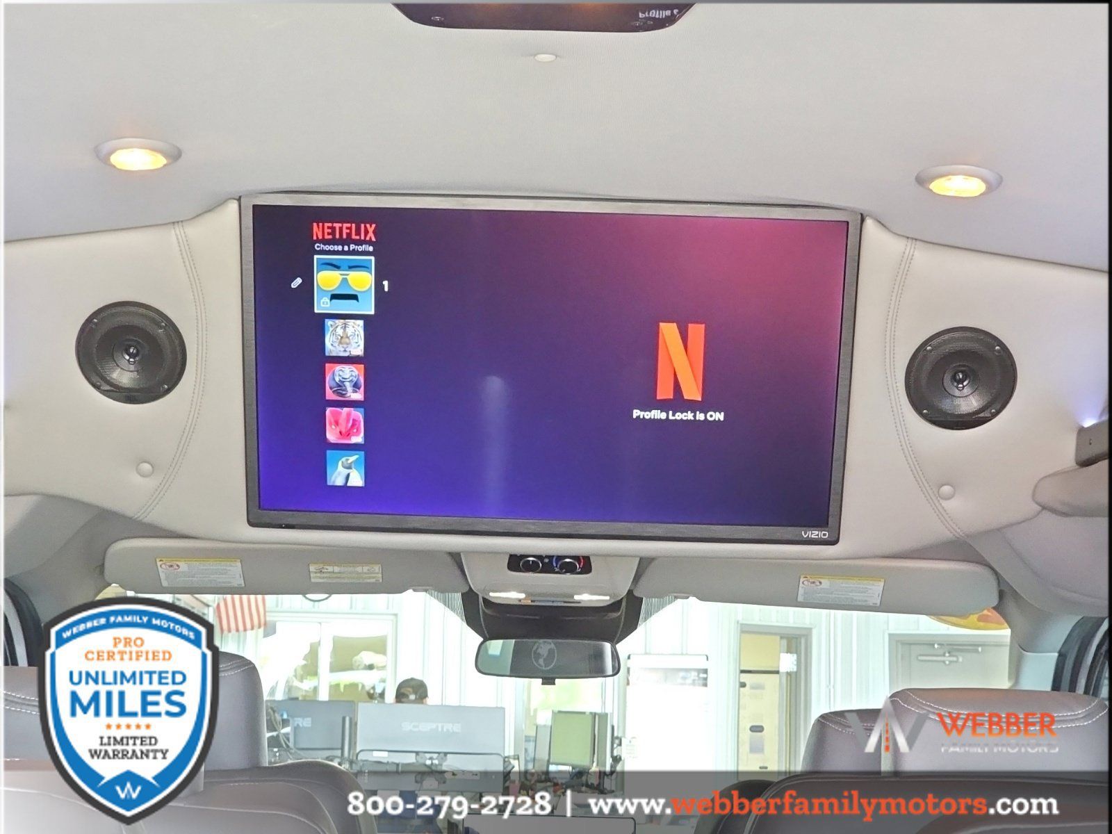 Used 2022 Ford Transit 150 Low Roof AWD image 18