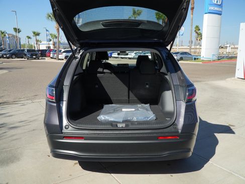 New 2026 Honda HR-V LX image 7