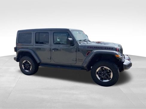 Used 2022 Jeep Wrangler Unlimited Rubicon w/ LED Lighting Group AWD/4WD image 11
