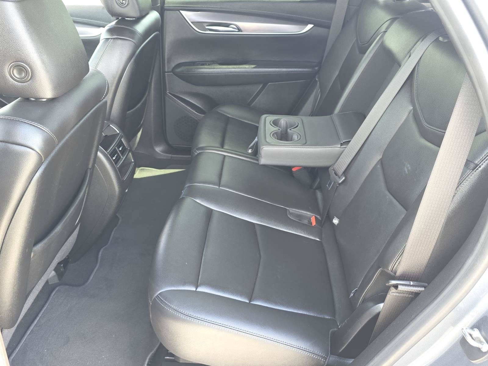 Used 2020 Cadillac XT5 Luxury FWD image 24