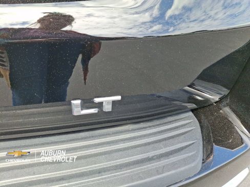 Certified 2024 Chevrolet Suburban LT AWD/4WD image 30