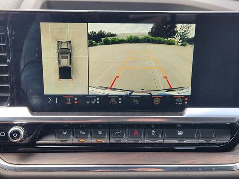 Used 2024 GMC Sierra 1500 SLT w/ SLT Premium Plus Package RWD image 18