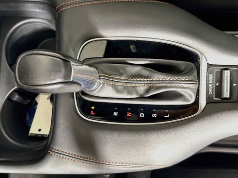 Certified 2024 Honda HR-V Sport image 19