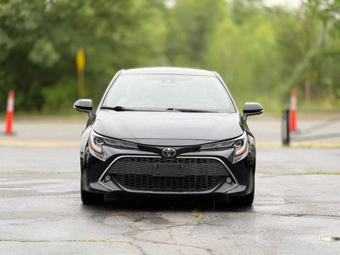 Used 2019 Toyota Corolla XSE FWD image 4