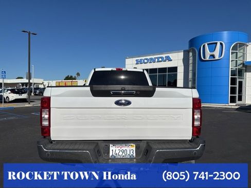 Used 2022 Ford F350 XLT w/ XLT Premium Package image 6