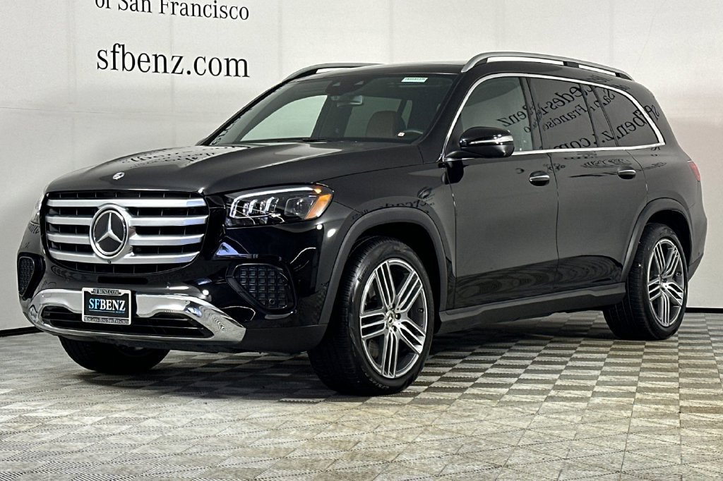 Certified 2026 Mercedes-Benz GLS 450 4MATIC image 9