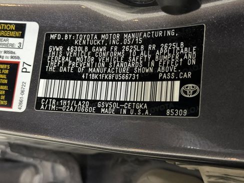 Used 2015 Toyota Camry XLE w/ Advanced Technology Package FWD image 11