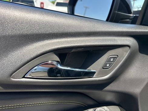 New 2026 Chevrolet Trax LT w/ Driver Confidence Package FWD image 12