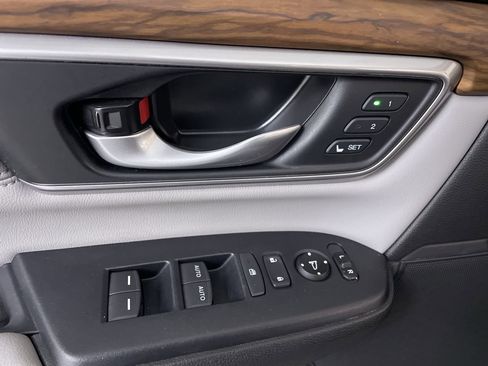 Used 2019 Honda CR-V EX-L image 11