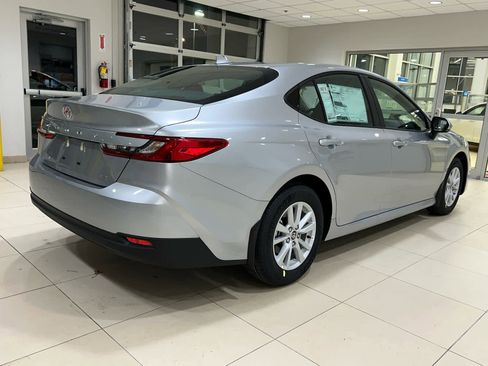New 2026 Toyota Camry LE image 6