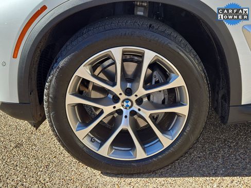 Used 2024 BMW X5 sDrive40i image 11