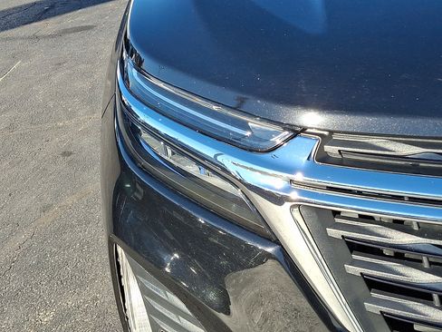 Certified 2024 Chevrolet Equinox LT image 10