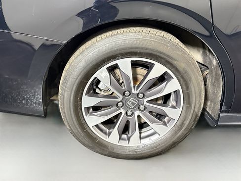 Used 2023 Honda Odyssey EX-L image 31