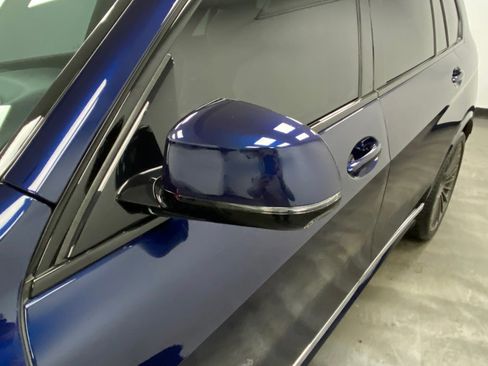 Used 2021 BMW ALPINA XB7 image 12