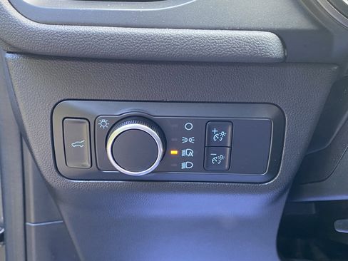 Used 2024 Ford Escape Active image 18