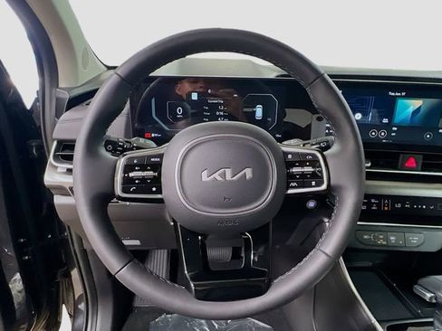 New 2026 Kia Carnival SX Prestige image 11
