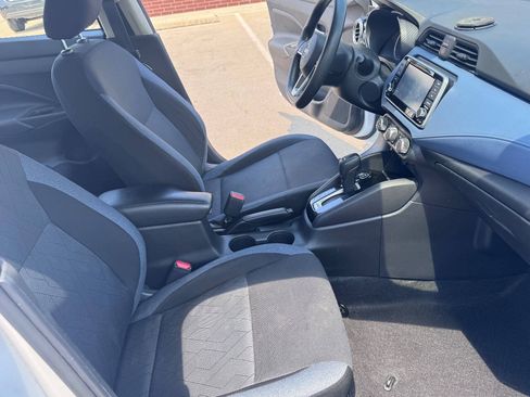 Used 2023 Nissan Versa SV FWD image 18