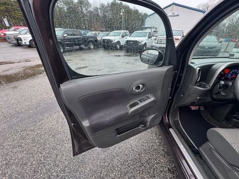 Used 2010 Nissan Cube 1.8 S Krom Edition w/ Interior Designer Pkg image 10
