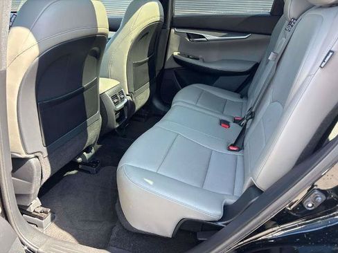 Certified 2023 INFINITI QX50 Luxe AWD/4WD image 11