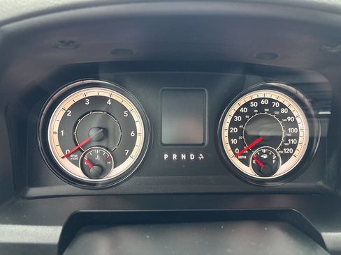 Used 2018 RAM 1500 Express w/ Express Value Package AWD/4WD image 30