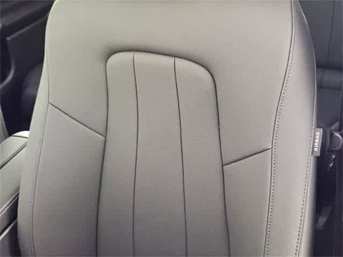 Certified 2025 Mercedes-Benz GLB 250 4MATIC image 83