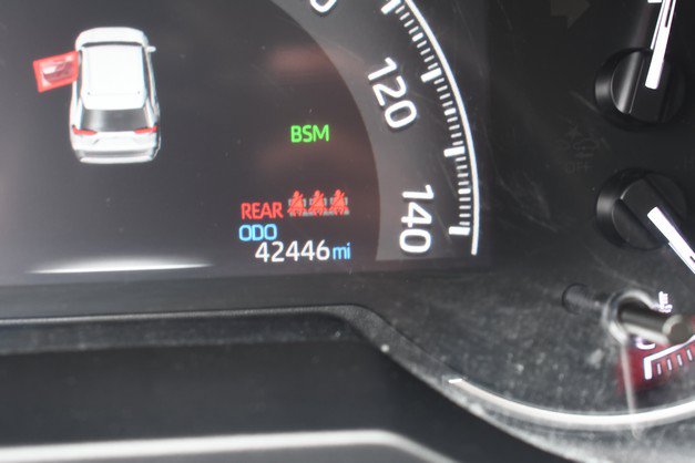 Certified 2025 Toyota RAV4 XLE AWD/4WD image 32
