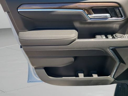 New 2026 Chevrolet Silverado 1500 RST RWD image 16