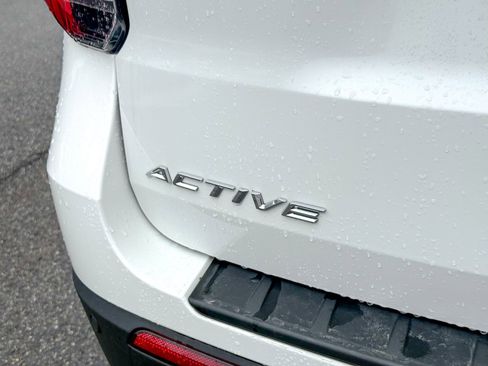 Certified 2025 Ford Explorer Active w/ Active Comfort Package image 12