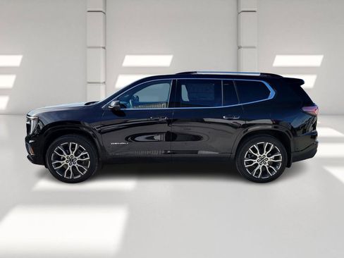 New 2026 GMC Acadia Denali Ultimate w/ LPO, Floor Liner Package image 4