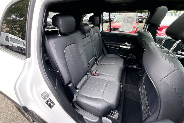 Used 2026 Mercedes-Benz GLB 250 4MATIC image 16