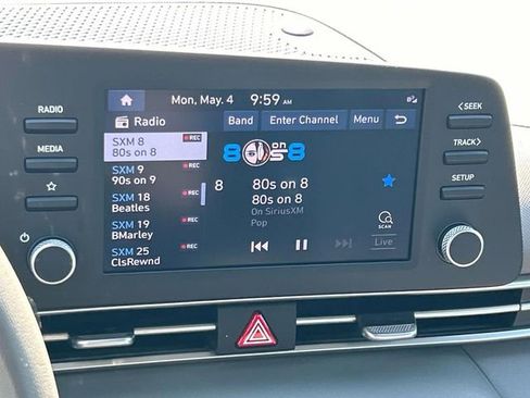 Used 2023 Hyundai Elantra SEL FWD image 27