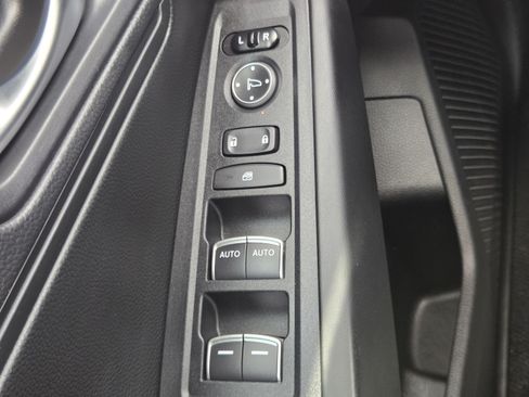 Certified 2025 Honda Accord LX image 20