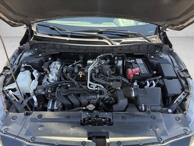 Used 2024 Nissan Altima 2.5 SR w/ SR Premium Package FWD image 27