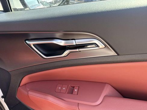 Used 2026 Kia Sportage SX image 20