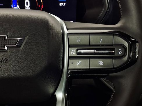 Used 2025 Chevrolet Colorado Trail Boss image 20